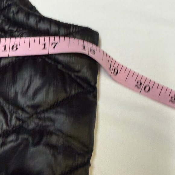The North Face Women’s ThermoBall Vest Black Medium EUC - Picture 8 of 9
